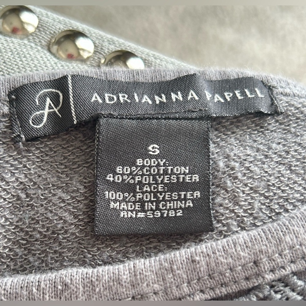 Adrianna Papell Gray Floral Lace Overlay
Pullover Sweater Sweatshirt Size S - Picture 7 of 9